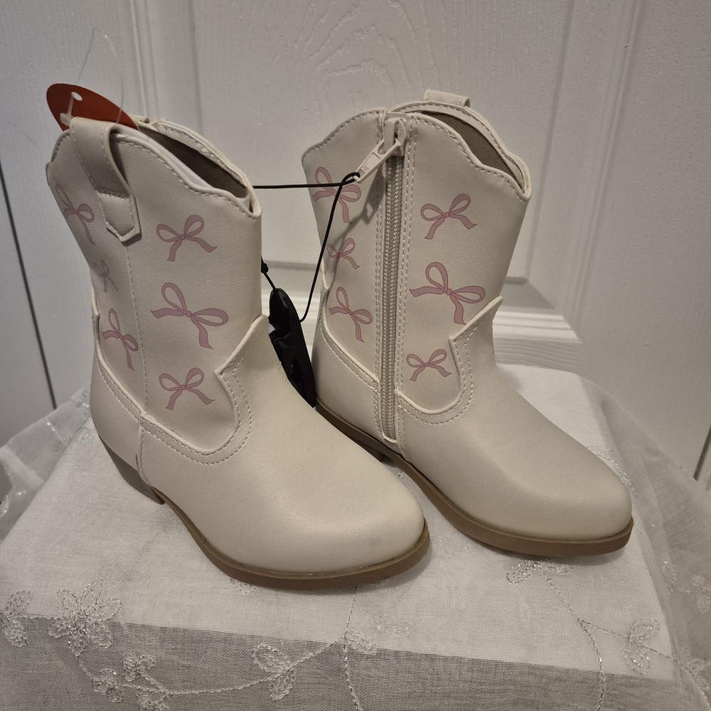 Wonder Nation Kids Boots with Pink Bows